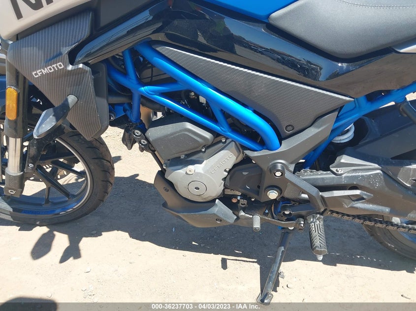 VIN LCEPDPL17N6001599 2022 CF MOTO 300NK