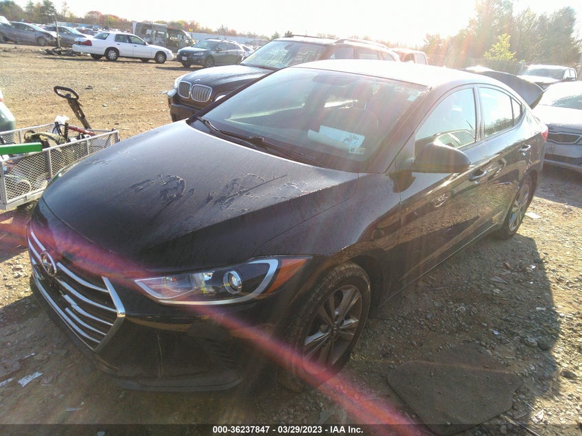 VIN 5NPD84LF0HH120123 2017 HYUNDAI ELANTRA SE