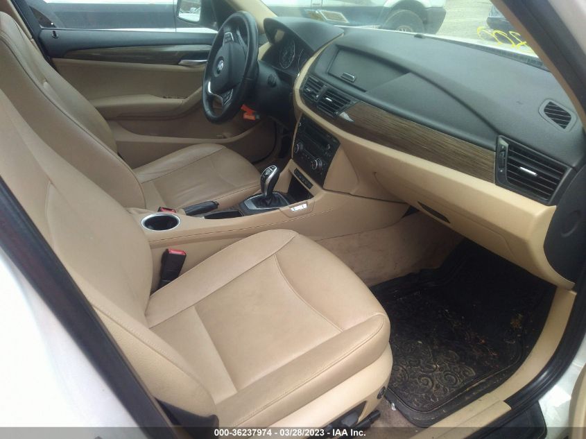 2013 BMW X1 XDRIVE28I - WBAVL1C52DVR88897