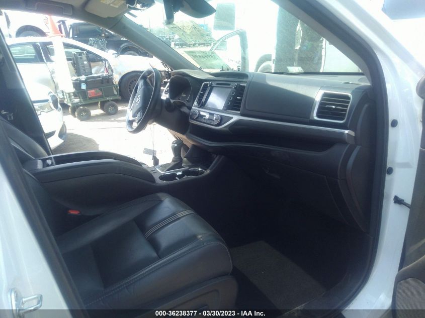 2017 TOYOTA HIGHLANDER XLE/SE - 5TDKZRFH4HS520596