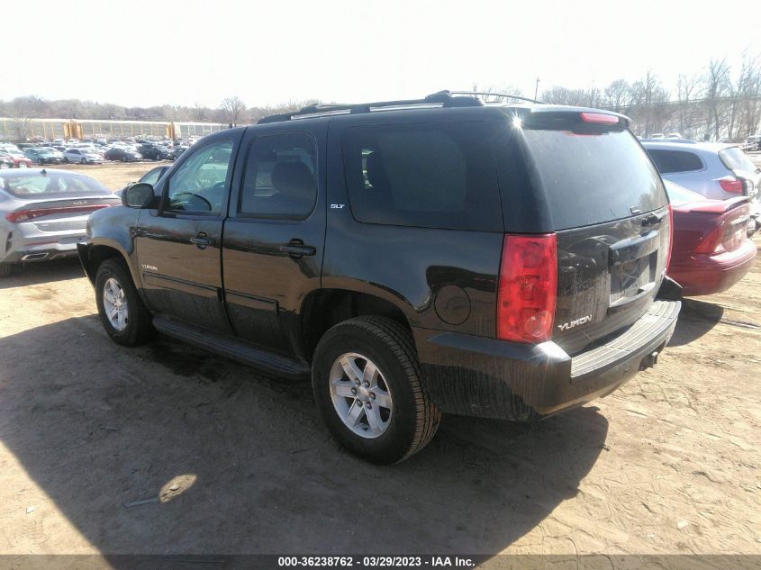 2013 GMC YUKON SLT - 1GKS2CE01DR300889