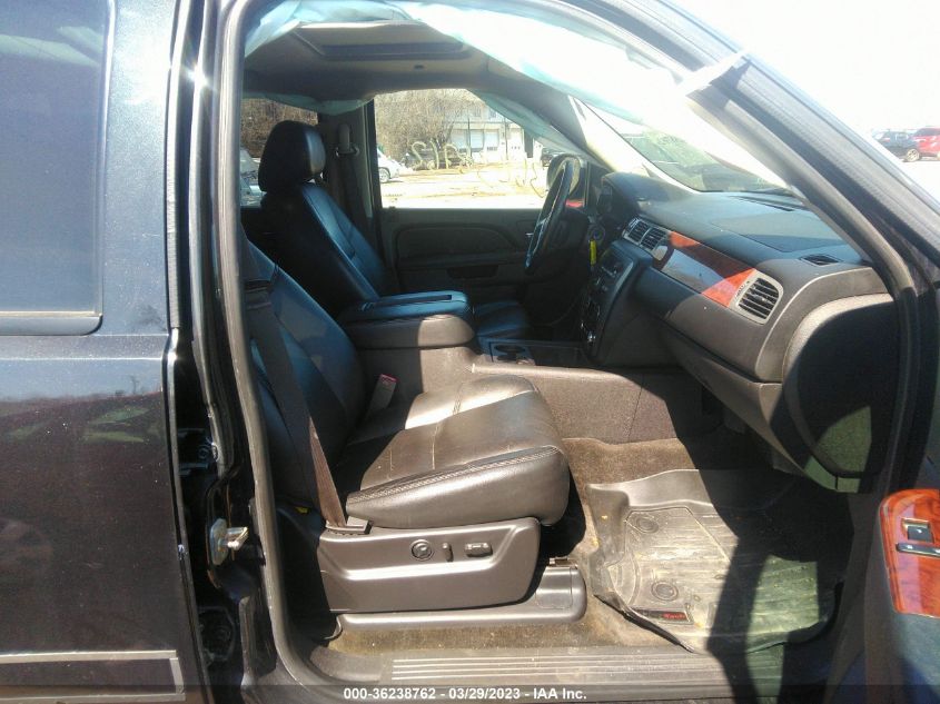 2013 GMC YUKON SLT - 1GKS2CE01DR300889
