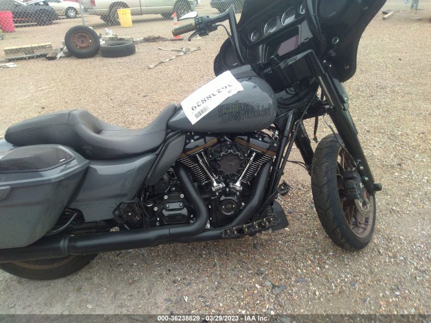 2022 HARLEY-DAVIDSON FLHXST - 1HD1ABL15NB609578