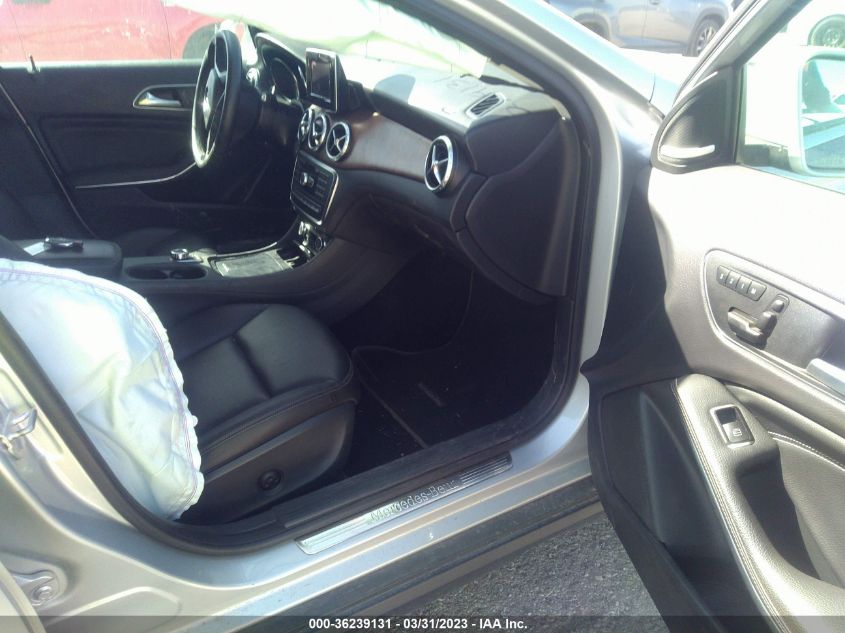 2015 MERCEDES-BENZ GLA-CLASS GLA 250 WDCTG4GB1FJ117672
