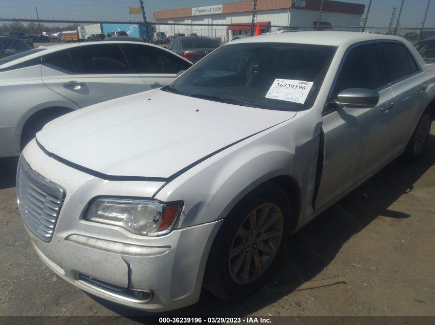 2014 CHRYSLER 300 300C - 2C3CCAEGXEH303763