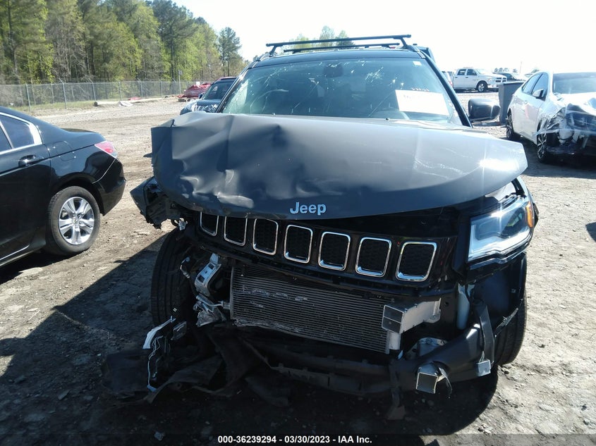 VIN 3C4NJDCB0KT800486 2019 JEEP COMPASS LIMITED