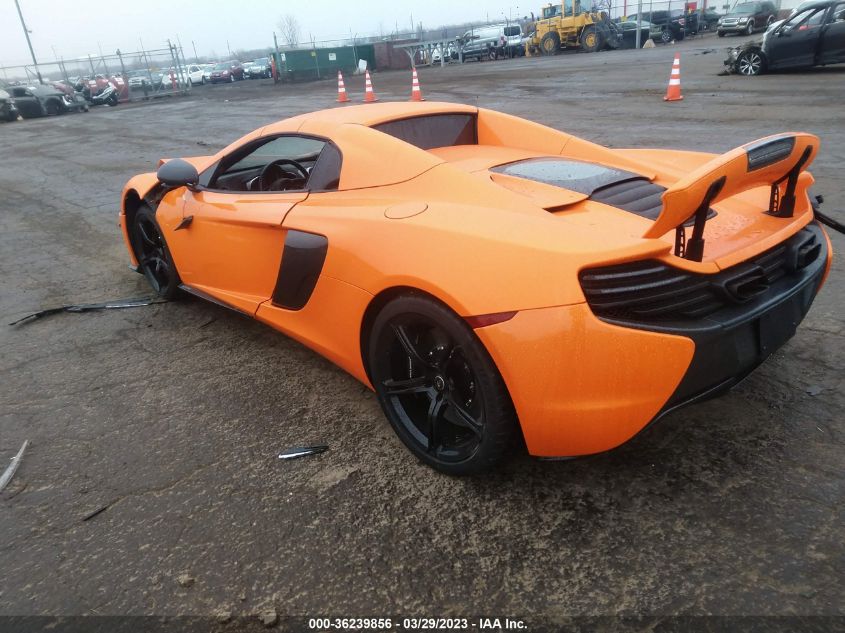 2016 MCLAREN AUTOMOTIVE 650S SPIDER - SBM11FAA6GW005861