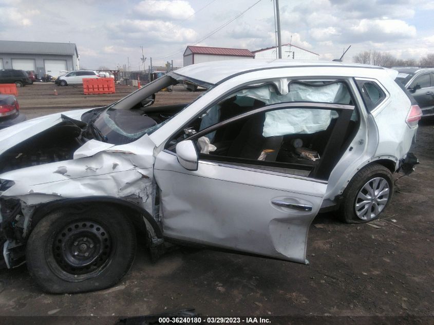 2015 NISSAN ROGUE S - KNMAT2MV1FP587645