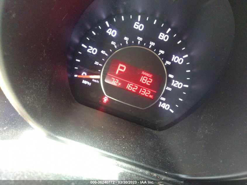 2014 KIA SOUL + - KNDJP3A52E7089564