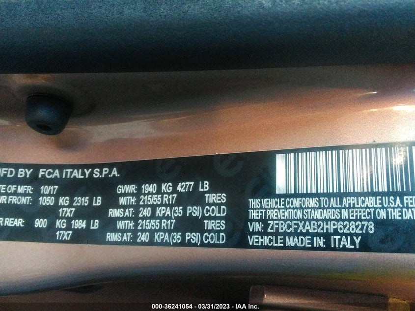 VIN ZFBCFXAB2HP628278 2017 FIAT 500X POP