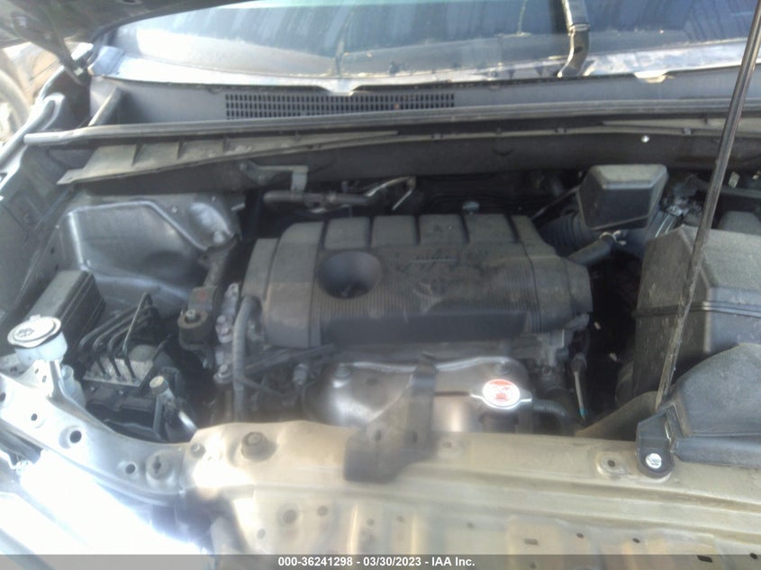 VIN 5TDZARFH2JS040553 2018 TOYOTA HIGHLANDER LE