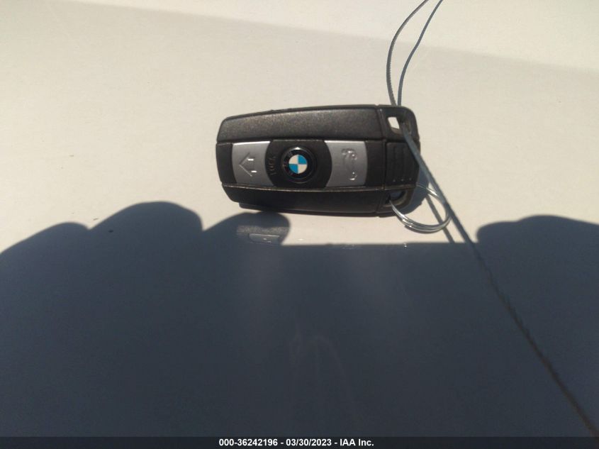 2015 BMW X1 XDRIVE28I - WBAVL1C51FVY31204