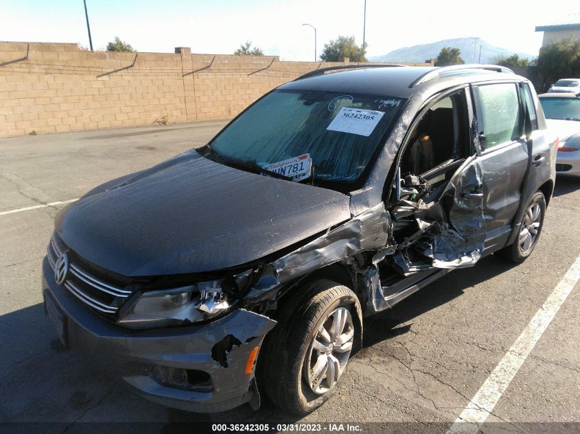 2016 VOLKSWAGEN TIGUAN S - WVGAV7AX6GW541292