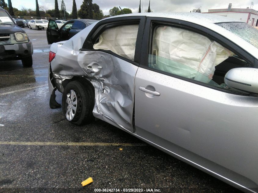 2013 KIA FORTE EX - KNAFU4A25D5715609