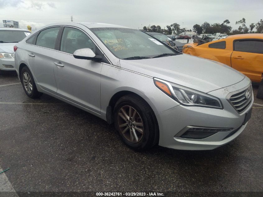 2015 HYUNDAI SONATA 2.4L SE - 5NPE24AF0FH065064