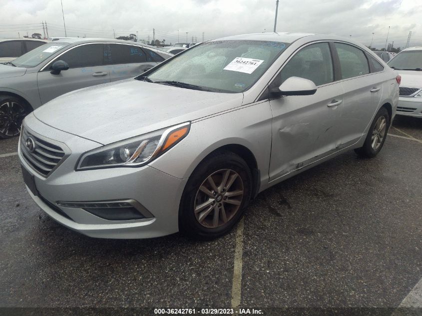 2015 HYUNDAI SONATA 2.4L SE - 5NPE24AF0FH065064