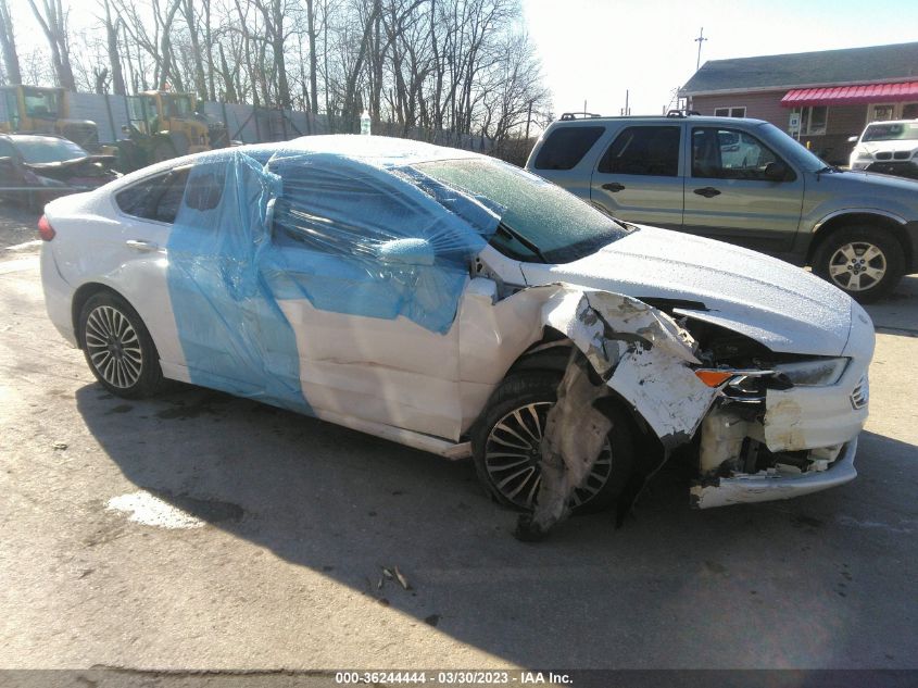 2017 FORD FUSION TITANIUM/PLATINUM - 3FA6P0D96HR147648