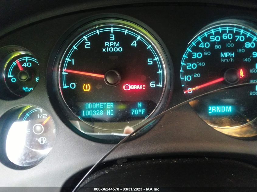 2013 CHEVROLET SUBURBAN LTZ - 1GNSKKE75DR250024