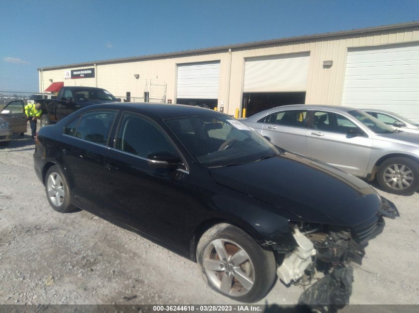 2013 VOLKSWAGEN JETTA SEDAN TDI - 3VWLL7AJ0DM404601