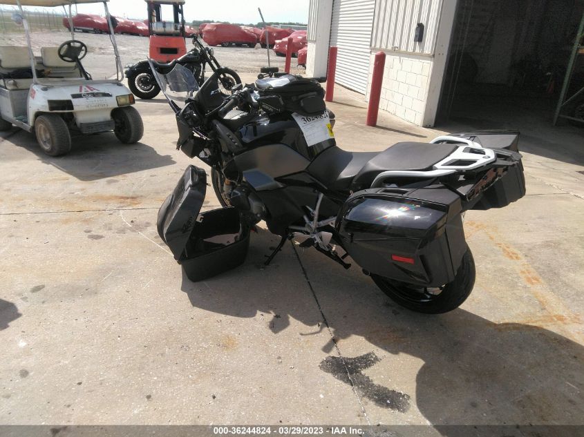 2022 BMW R 1250 RT - WB10L0309N6F34668