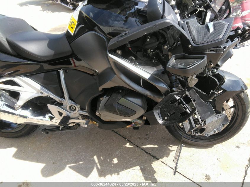 2022 BMW R 1250 RT - WB10L0309N6F34668