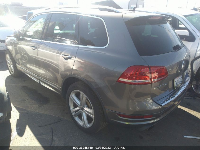 2014 VOLKSWAGEN TOUAREG R-LINE - WVGDF9BP8ED005859