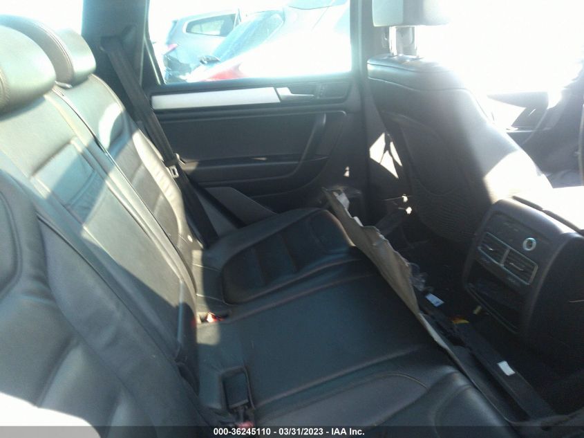 2014 VOLKSWAGEN TOUAREG R-LINE - WVGDF9BP8ED005859