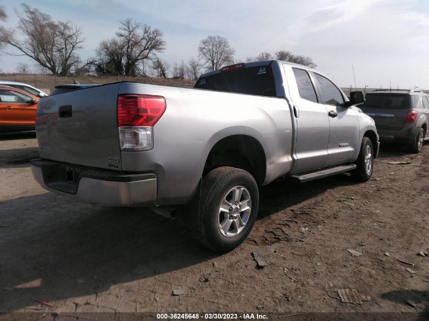 2013 TOYOTA TUNDRA 4WD TRUCK 5TFUM5F11DX041673