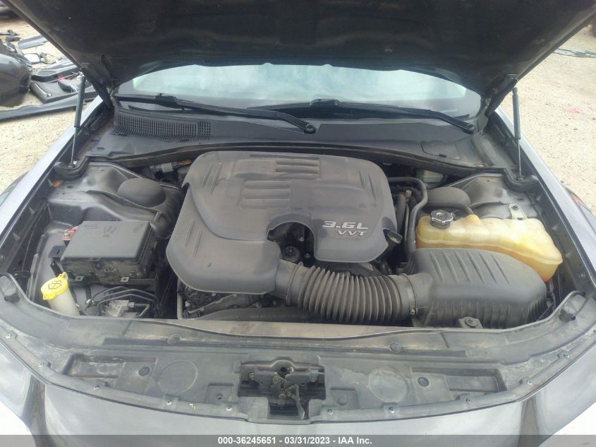 2015 CHRYSLER 300 LIMITED - 2C3CCAAG0FH882110