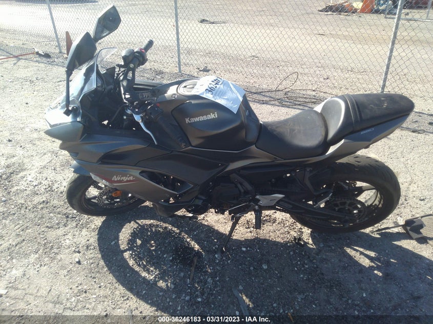 VIN ML5EXEN17NDA75193 2022 KAWASAKI EX650 N