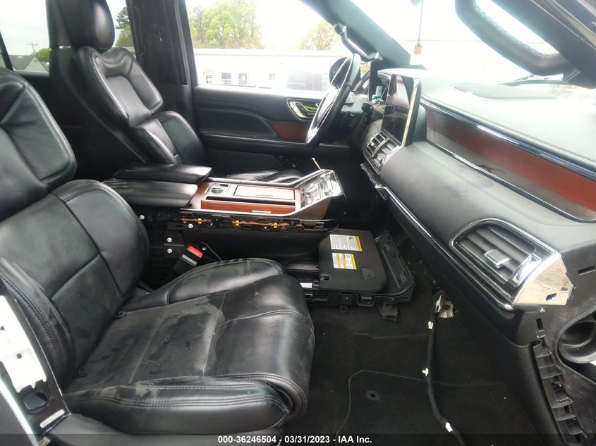 VIN 5LMJJ2KT7LEL09677 2020 LINCOLN NAVIGATOR RESERVE