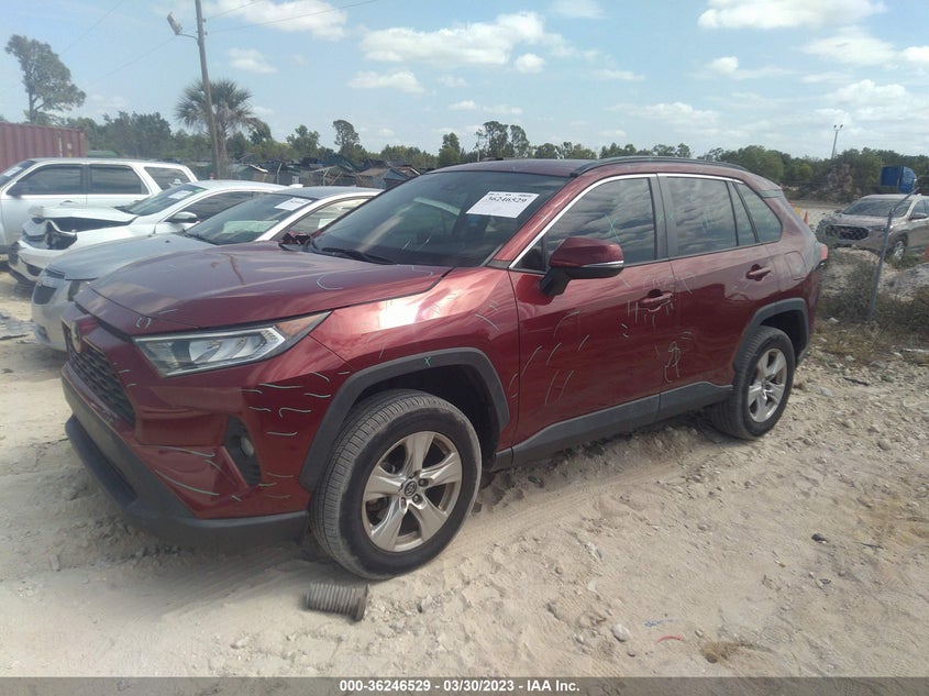 VIN 2T3W1RFV0KC004743 2019 TOYOTA RAV4 XLE
