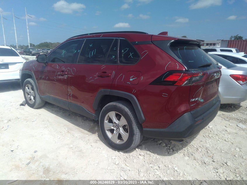 VIN 2T3W1RFV0KC004743 2019 TOYOTA RAV4 XLE
