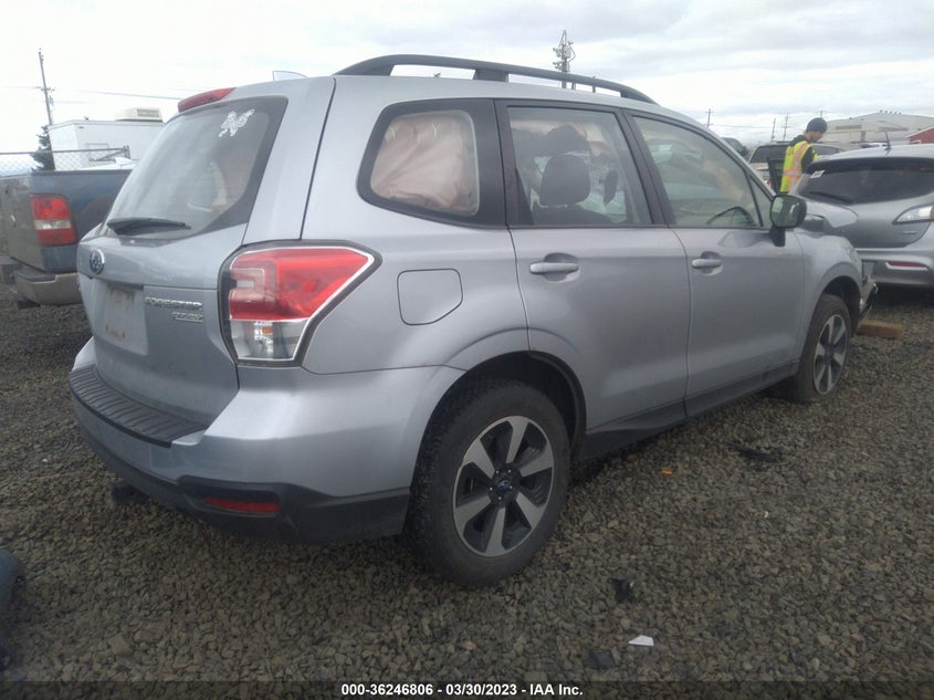 VIN JF2SJABCXHH447517 2017 SUBARU FORESTER