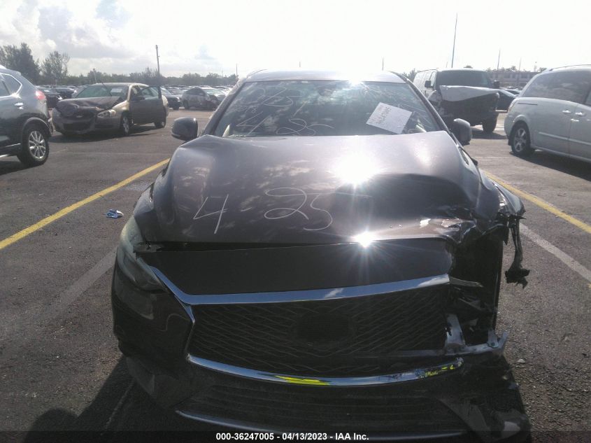 2018 INFINITI QX30 BASE SJKCH5CP0JA040731