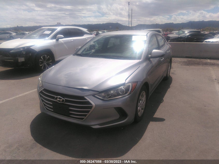 VIN 5NPD74LF4HH138577 2017 HYUNDAI ELANTRA SE