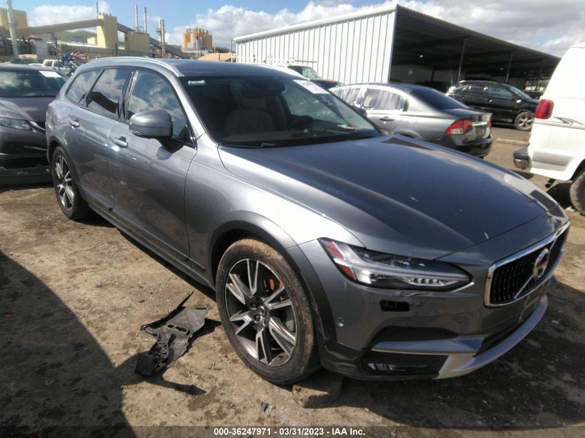 2017 VOLVO V90 CROSS COUNTRY YV4A22NL4H1004438