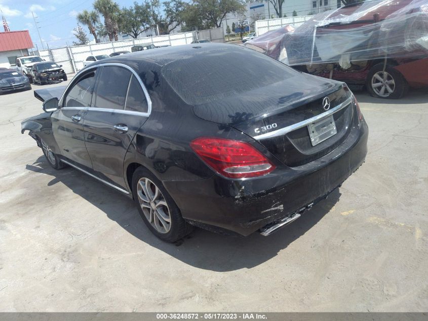 2015 MERCEDES-BENZ C-CLASS C 300 - 55SWF4JB4FU070688