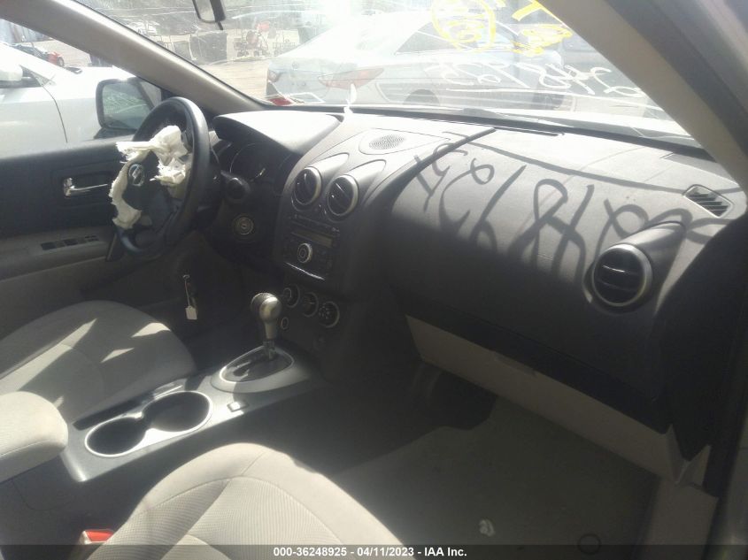2013 NISSAN ROGUE S - JN8AS5MV2DW617604