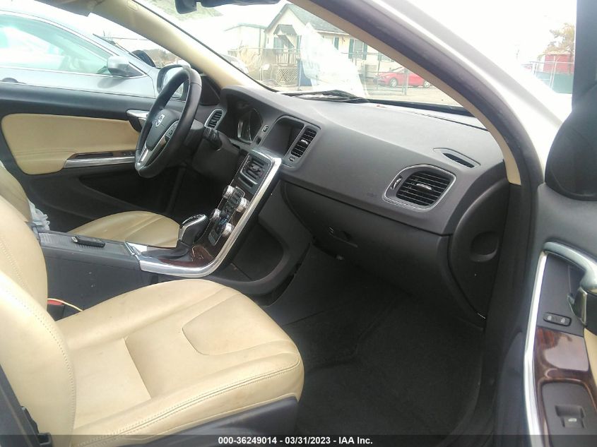 2016 VOLVO S60 T5 DRIVE-E PREMIER - YV126MFK8G2414255