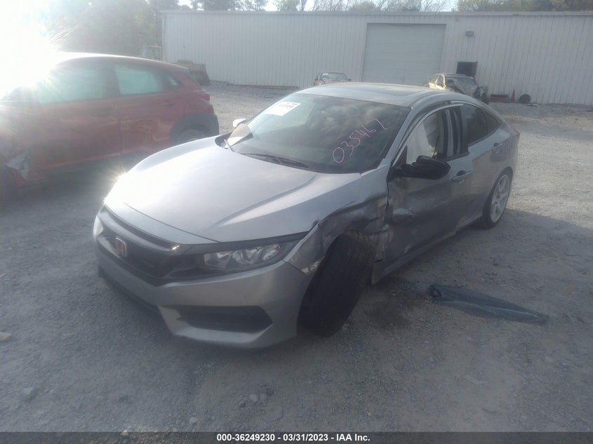 VIN 19XFC2F79JE035467 2018 HONDA CIVIC SEDAN EX