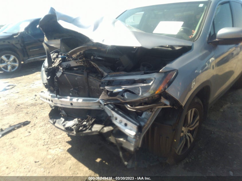 VIN 5FNYF5H51JB010358 2018 HONDA PILOT EX-L