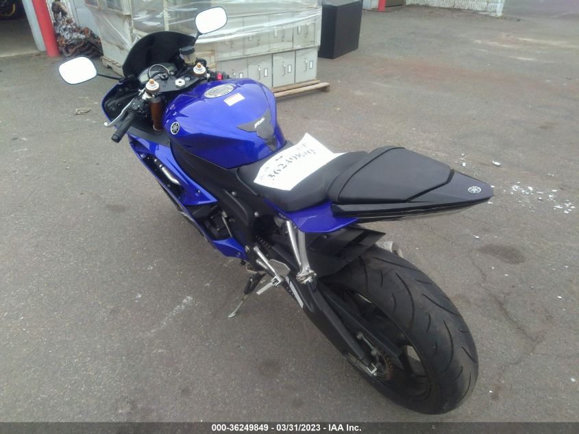 2009 YAMAHA YZFR6 JYARJ16E99A013684