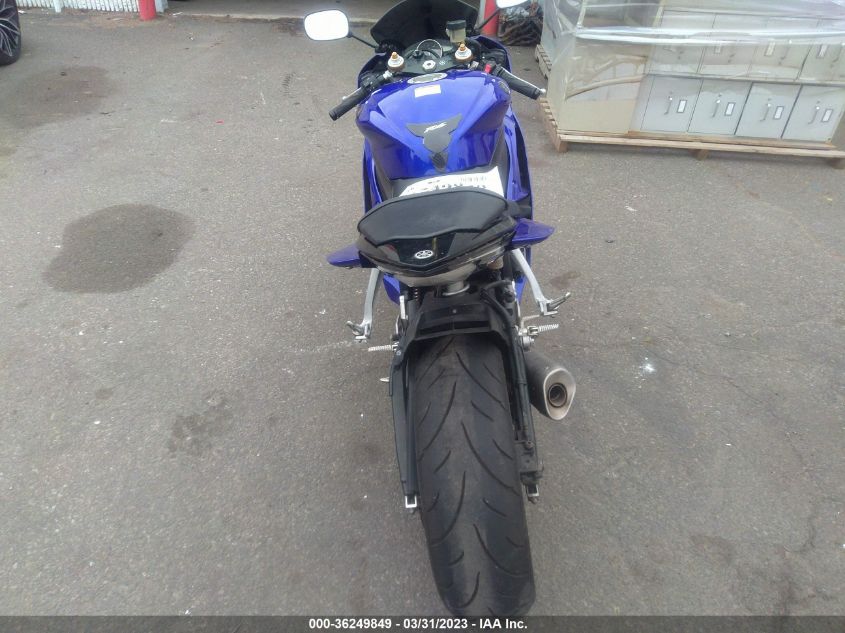 2009 YAMAHA YZFR6 JYARJ16E99A013684