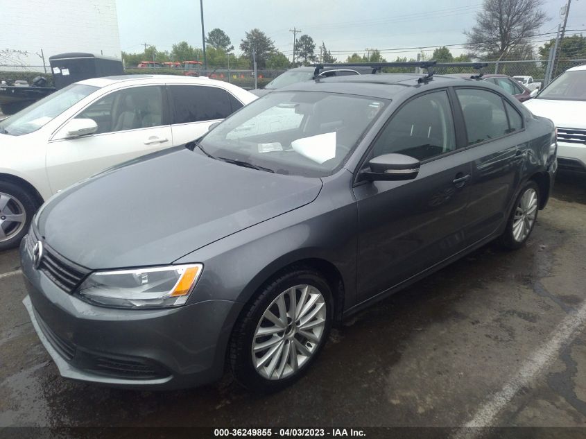 2014 VOLKSWAGEN JETTA SEDAN SEL - 3VWL17AJ3EM443027