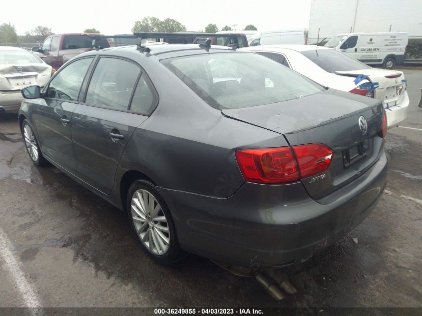 2014 VOLKSWAGEN JETTA SEDAN SEL - 3VWL17AJ3EM443027