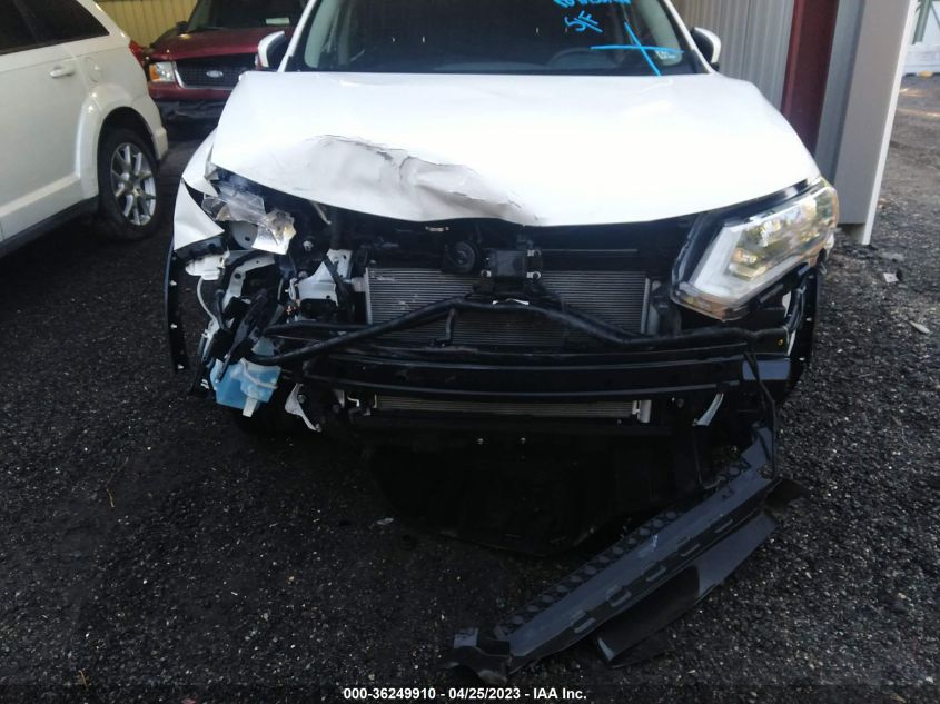 2018 NISSAN ROGUE S - KNMAT2MV0JP570988