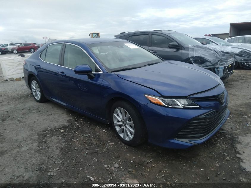 2018 TOYOTA CAMRY LE/SE/XLE/L - 4T1B11HK2JU614376