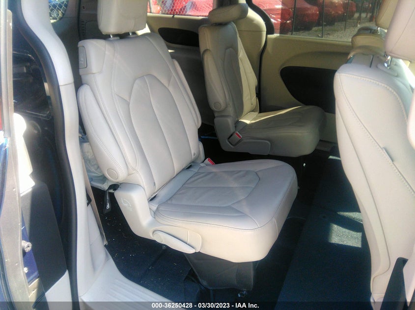 VIN 2C4RC1BG6MR593003 2021 CHRYSLER PACIFICA TOURING L
