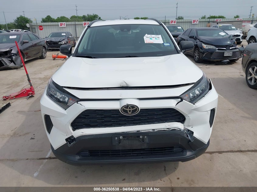 VIN JTMH1RFVXMD069901 2021 TOYOTA RAV4 LE